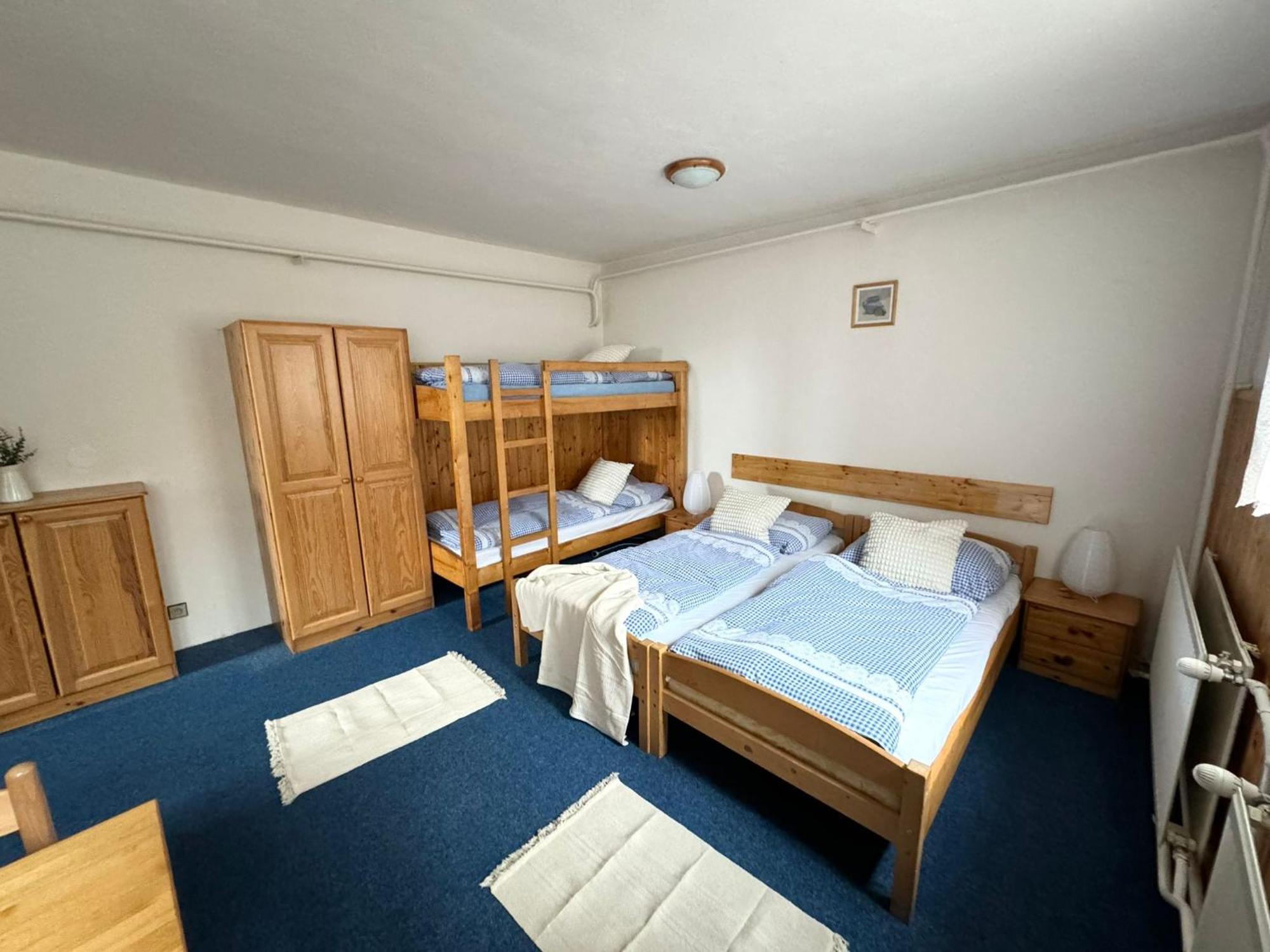 Hotel Horský hotýlek Bílá Labuť Pec pod Sněžkou Habitación foto