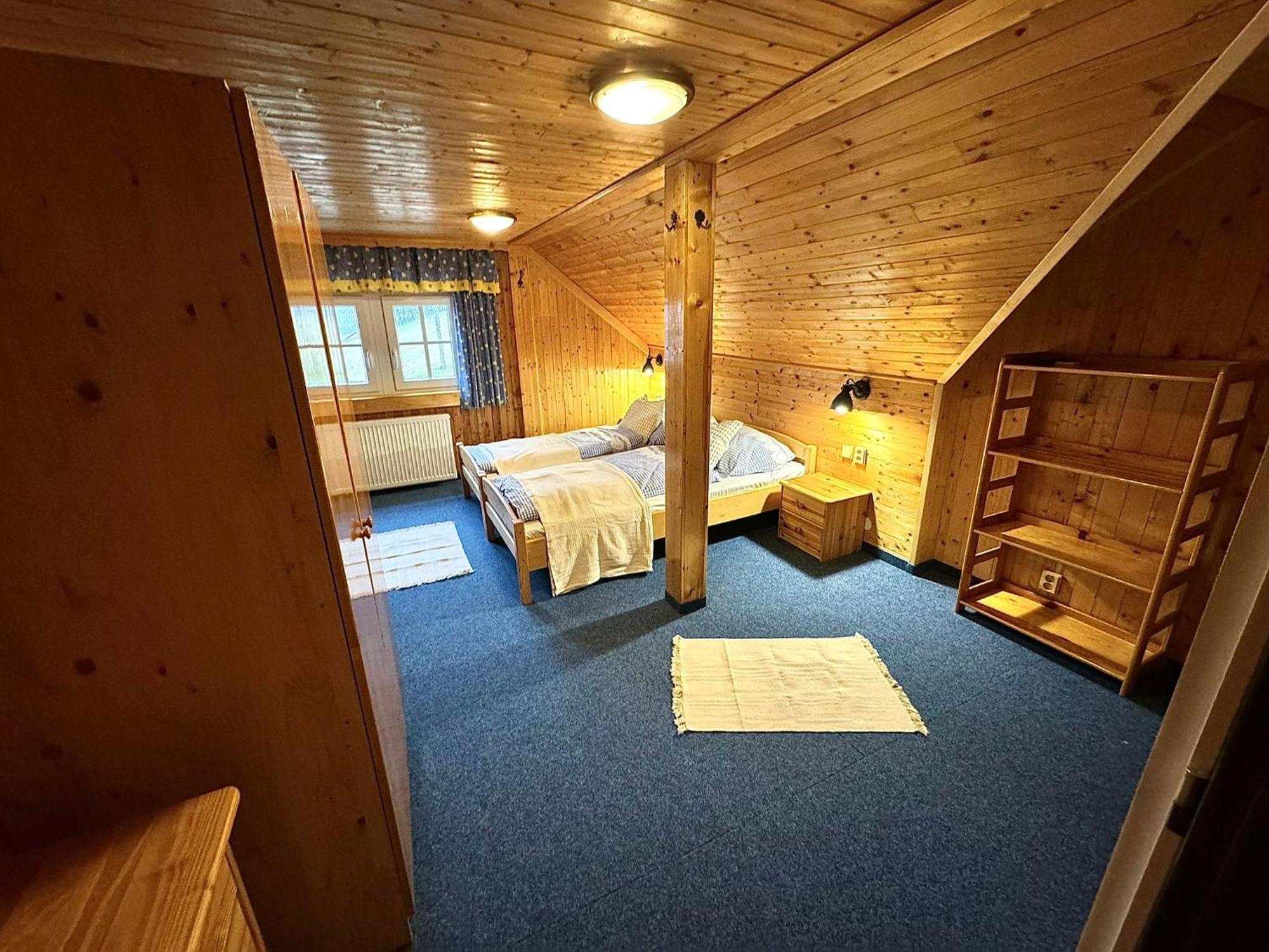 Hotel Horský hotýlek Bílá Labuť Pec pod Sněžkou Habitación foto